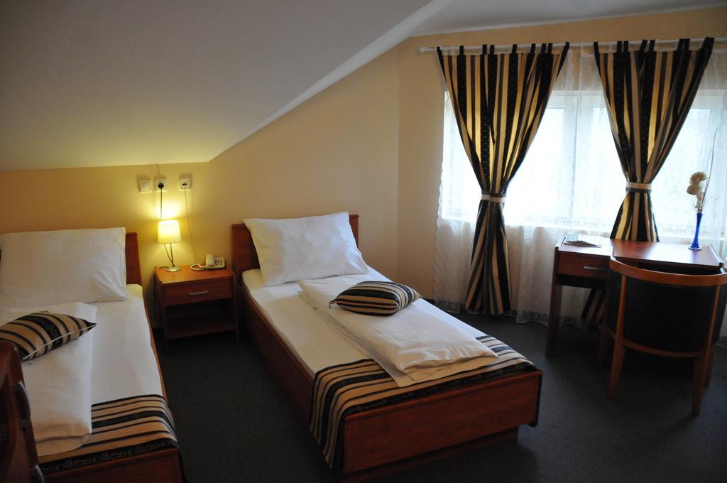 Hotel Galerija Zagreb Room photo