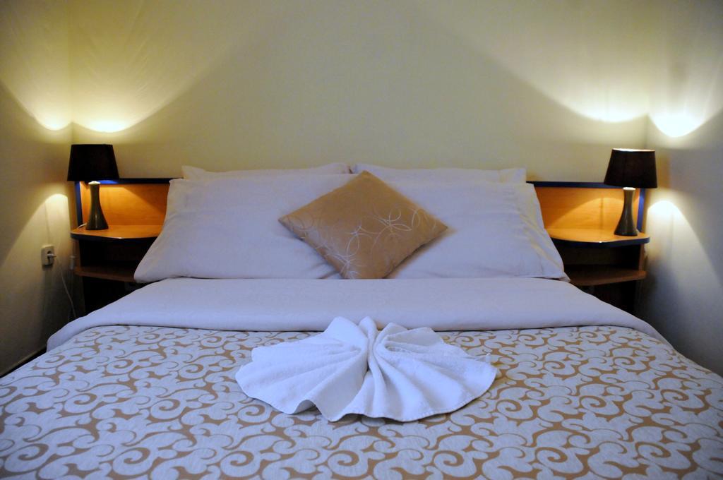 Hotel Galerija Zagreb Room photo
