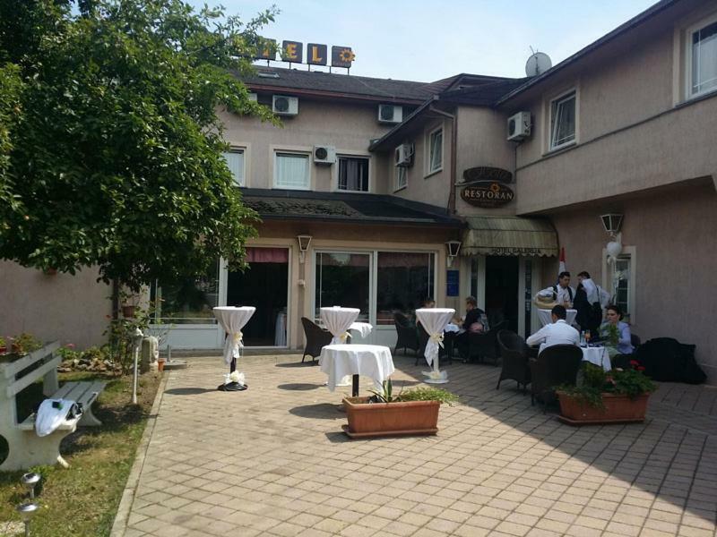 Hotel Galerija Zagreb Exterior photo